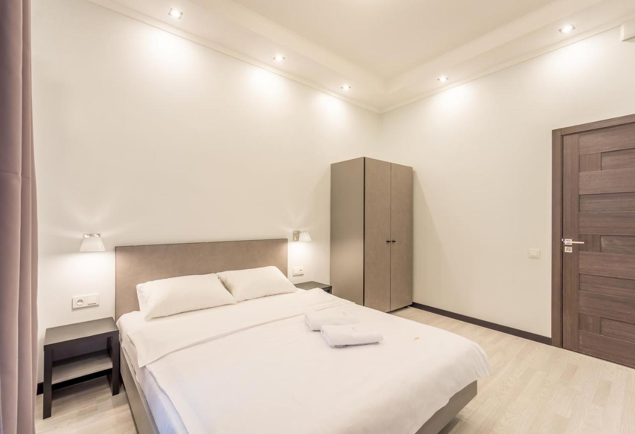 Dayflat Apartments Golden Gate Area キエフ エクステリア 写真