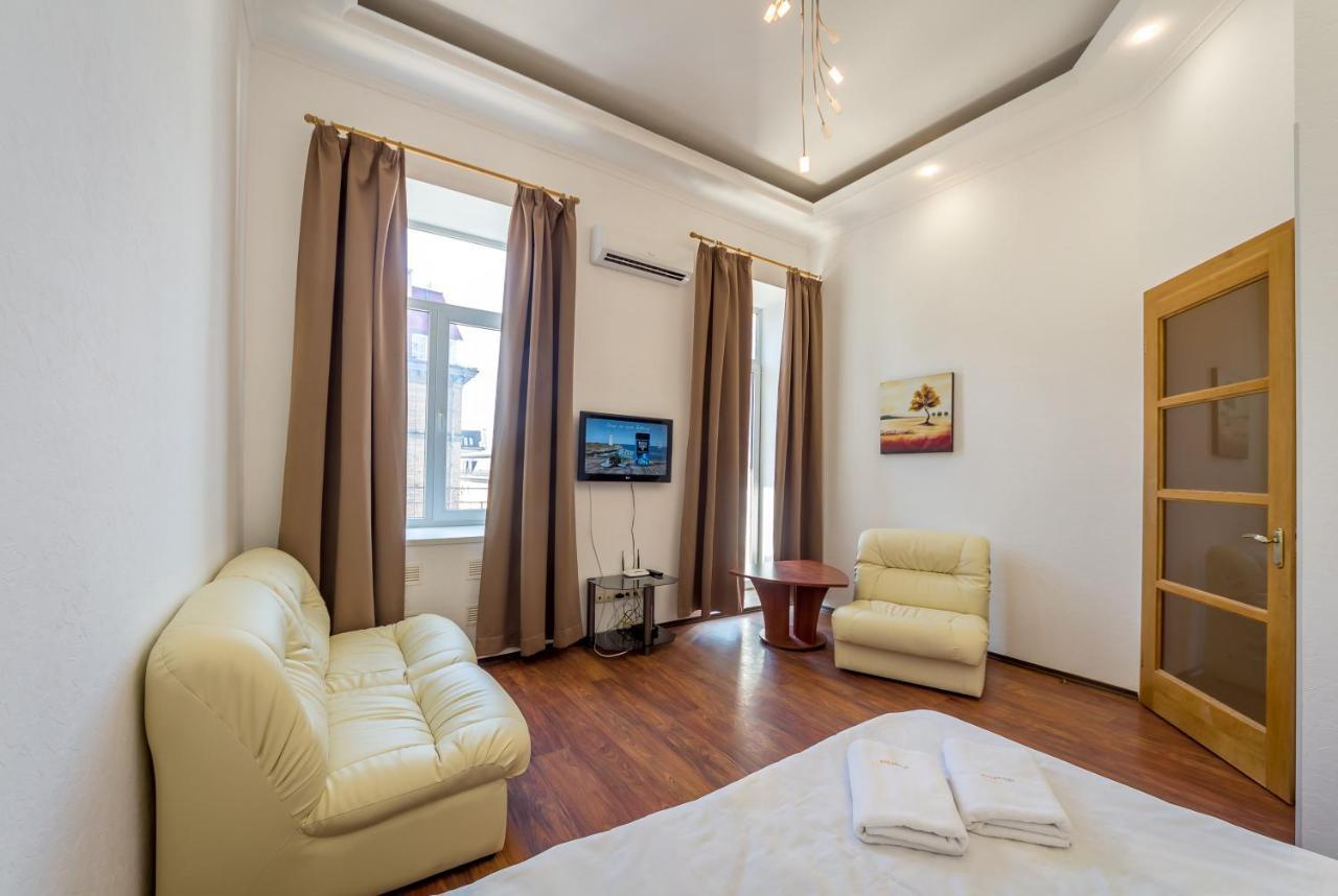 Dayflat Apartments Golden Gate Area キエフ エクステリア 写真